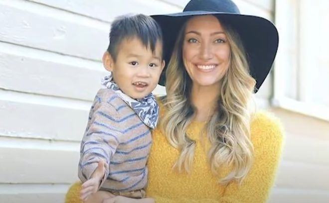 孩钱赚够后就“退货”背后细节让人无语PG麻将胡了试玩网红夫妇领养中国男(图1)